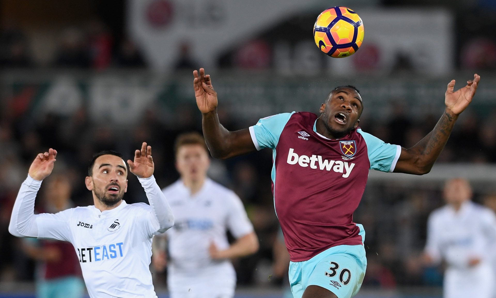 不是孤军奋 不是孤军奋